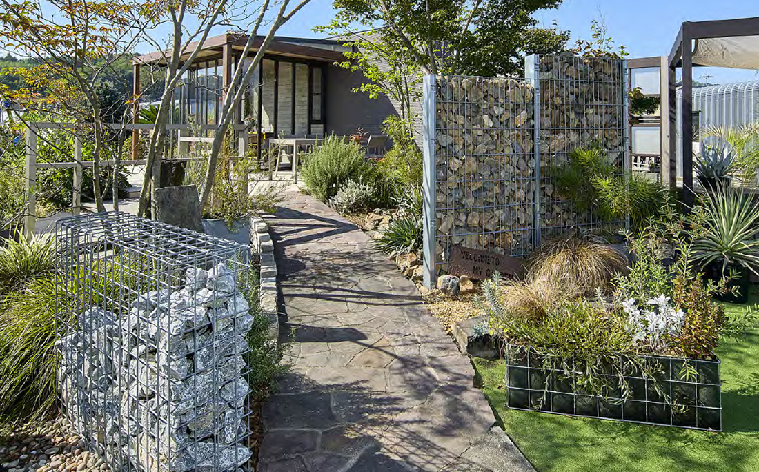 異素材を組み合わせてできる
奥行きのある空間に。