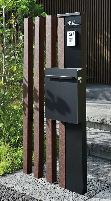 ワンスポットで住まいを格上げする「機能門柱」