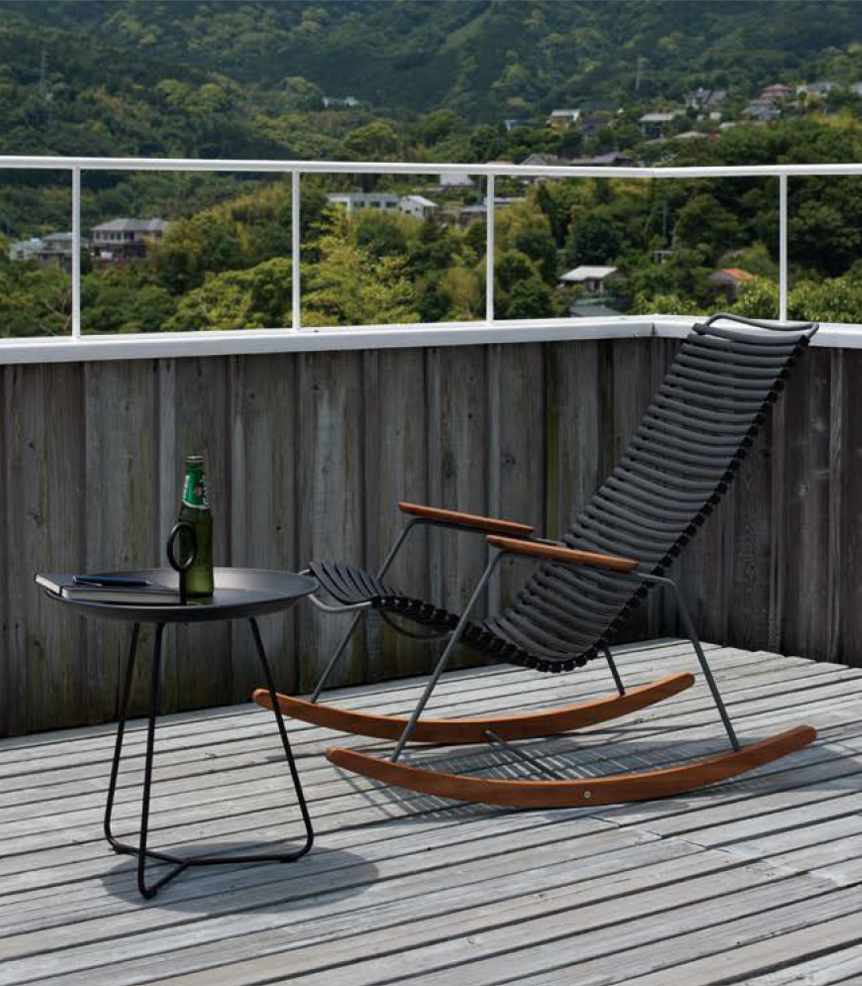暮らしを外へ。デザインとくつろぎのガーデンファニチャー