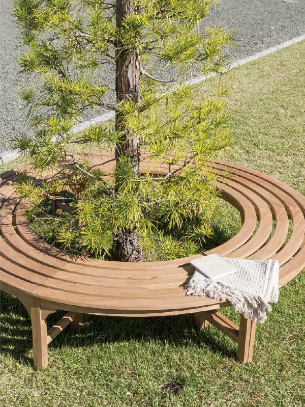 暮らしを外へ。デザインとくつろぎのガーデンファニチャー