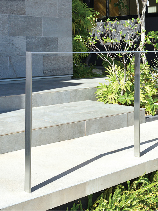 オンリーワンエクステリア E26発刊のご案内