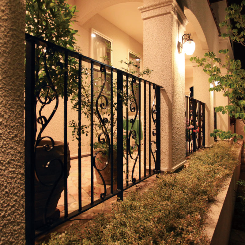 ライン 屋外手摺 カスタムメイド エクステリア商品の総合メーカー オンリーワンクラブ